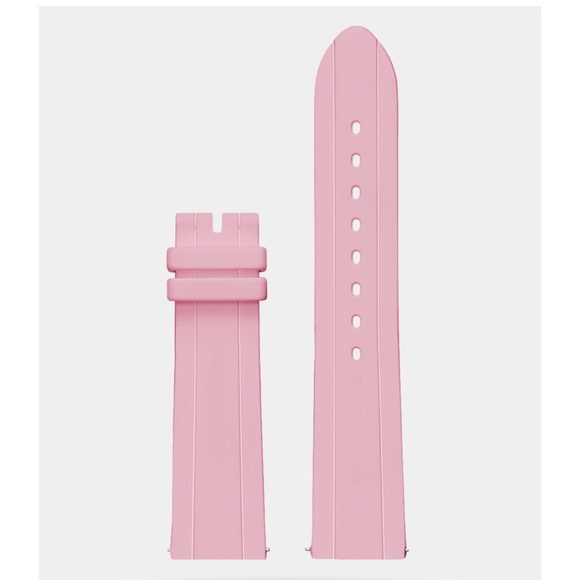 🎉 3/$20 👯‍♀️Host Pick⚡️NEW Guess Connect 20mm Silicone Band(fits 41mm case) - Picture 1 of 11